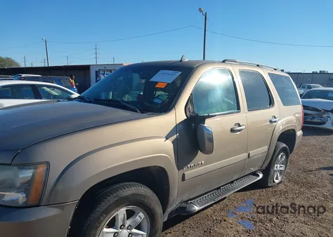 2007 Chevrolet Tahoe Lt from USA, damaged, VIN 1GNFC13J47R318857